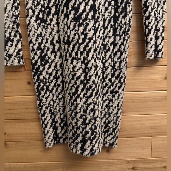 L’ogan Size 2/XSmall Low Back Baby Alpaca Knee Length Long Sleeve Dress - Picture 4 of 14